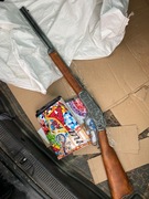 Replika karabinu winchester