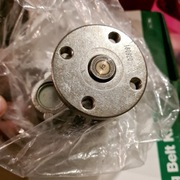 pompa wody ford fiesta, volvo, mazda  INA nowa !