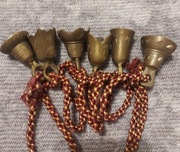 Stare mosiężne dzwonki