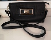 Torebka, - czarna listonoszka - używana 