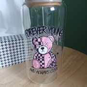 Szklanka z bambusowa pokrywką i szklaną rurką 