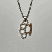 Naszyjnik Kastet Boks MMA Walka Judo Cios Uderzenie Legia