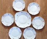 Talerz śniadaniowy oraz sześć talerzyków z lat 60-tych Wałbrzych