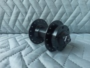 Piasta przód Bontrager Trek 6 śrub IS 32 szprychy X-CALIBER DUAL SPORT