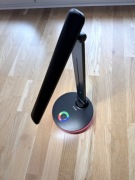 Lampka LED 3 barwy regulowana  z podświetlaną podstawą RGB