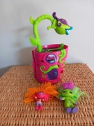 Figurka ZELFS Doniczkowy salon fryzjerski + Troll