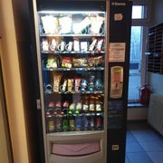 Automat Vendingowy Sprzedający SAECO snack BP 56