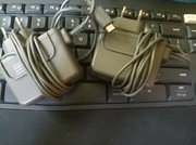 Dwie ładowarki Nintendo USG-002(EUR)