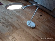 Lampa zadaniowa Element Disc firmy Humanscale HIT 
