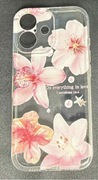 Etui na iPhone 16 – Kwiatowy motyw