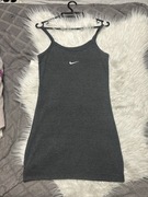 Sukienka Nike r. XS