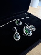Pierścień kolczyki naszyjnik komplet biżuterii ze szmaragdem Hurrem