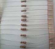 Rezystor węglowy THT 100om 100Ohm 1/4W 0,25W 10szt