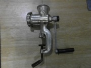 Stara maszynka do mielenia z PRL-u