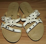 klapki  białe r. 36