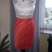 Sukienka S/M ołówkowa sexy koralowa 