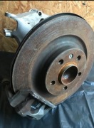 Volvo XC40 Zwrotnica, tarcza hamulcowa, zacisk hamulcowy prawy tył