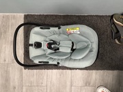 Avionaut Cosmo - fotelik samochodowy/nosidełko jak nowy, gwar. do 2032r.