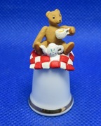 Naparstek Kolekcjonerski Porcelanowy Sterling Classic Miś Pijący Herbatkę 