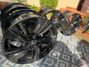 4 felgi HondaOEM 8x17 ET50 jak nowe czarny mat Civic X i XI mam też opony