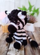 Zebra duża maskotka na szydełku rękodzieło