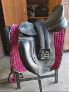 Siodło ujeżdżeniowe 