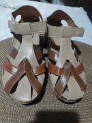 Nowe sandały damskie r41,wkładka 26cm, super  wygodne,na niskim koturnie 