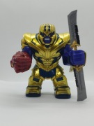 Minifigurka Thanos z mieczem z Marvel Avengers Kompatybilna z LEGO