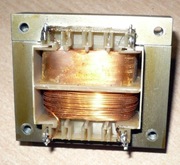 Transformator sieciowy 230V/20W-19V/1A 