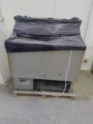 Witryna konserwator do lodów ISA Millennium 12/18 .