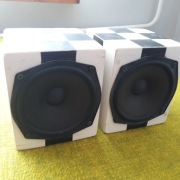 Kolumny głośnikowe Stereo Alphard 13cm. 40 Wat.