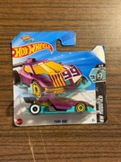 Hot wheels autko do kolekcji nowe w pudełku 