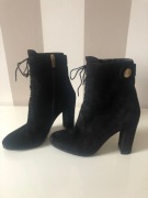 Botki zamszowe czarne Bruno Premi rozm.39