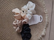 4szt zestaw damskich  gumek. 