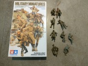 1:35 RUSSIAN ARMY ASSAULT INFANTRY -Tamiya 35207-