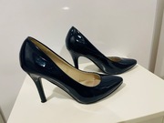 Szpilki granatowe w szpic lakierowane czółenka Barski – r. 38 