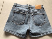 Spodenki roz 34 Pull& Bear