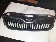 GRILL ATRAPA SKODA RAPID