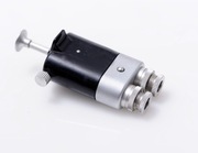 PENTACON - Łącznik do dwóch wężyków spustowych