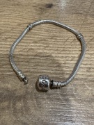 Pandora oryginalna bransoletka moments 17,2 cm