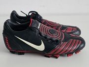 Nike Total 90 Shoot II FG buty piłkarskie korki r. 40.5