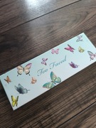 Too Faced Too Famme paleta cieni 