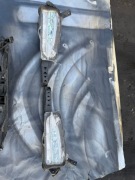 Halogen prawy lewy  światło dzienne kierunek Nx lift 2018