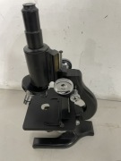 Mikroskop trój-okularowy Spencer Buffalo, NY USA