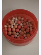 Róż w perełkach, odcień cool