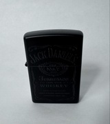 Oryginalna zapalniczka benzynowa Zippo Jack Daniels czarna matowa