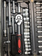 Zestaw kluczy nasadowych, klucze nasadowe