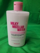 Mleczna micelarny woda