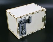 Drewniany model sejfu do składania zamykany schowek z kodem, skarbonka