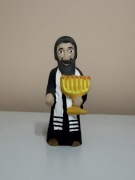 RĘCZNIE RZEŹBIONA FIGURKA DREWNIANA ŻYD - MAŁA 8CM